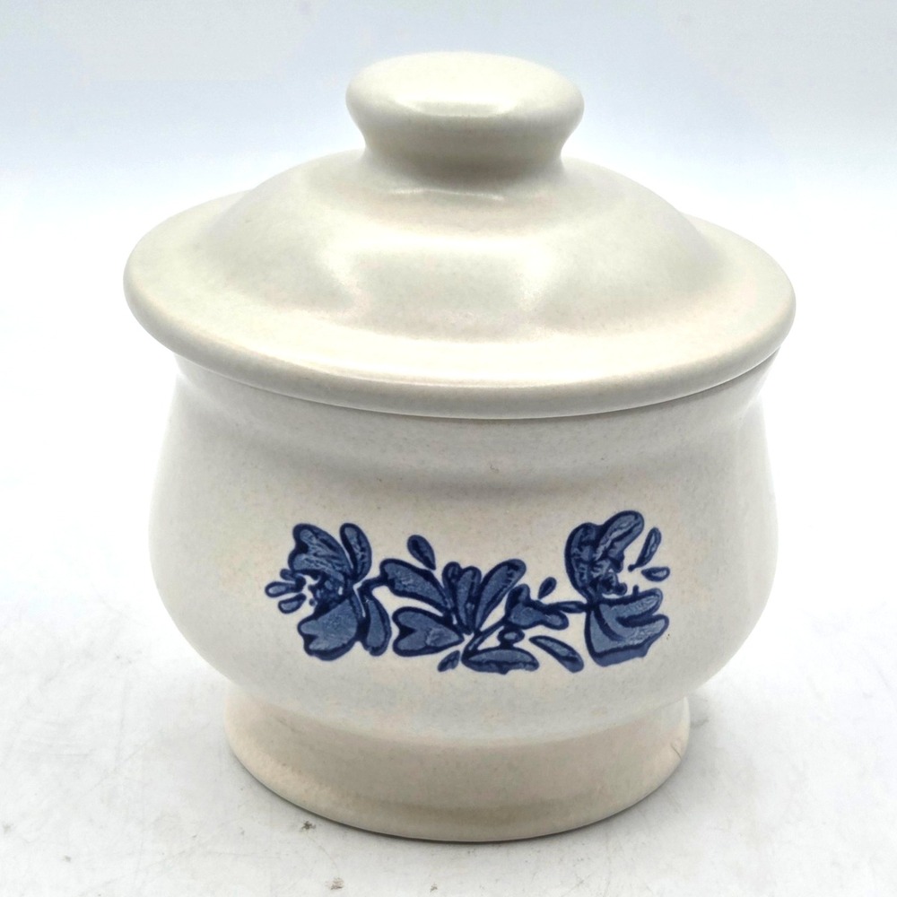 Vintage Pfaltzgraff Yorktowne Sugar Bowl with Lid Blue Flower Stoneware